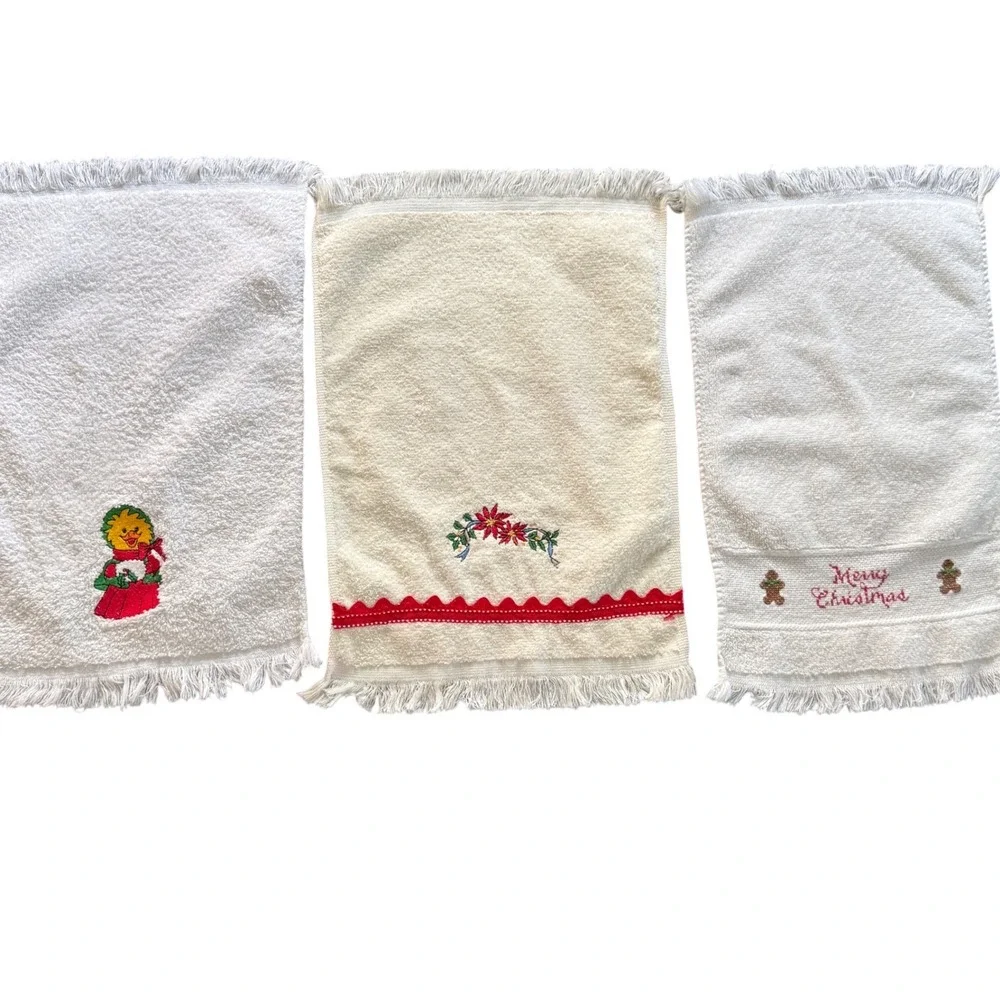 Vintage Cannon Martex Christmas Hand Towels Set 3 White‎ Cream Cotton Fringed
